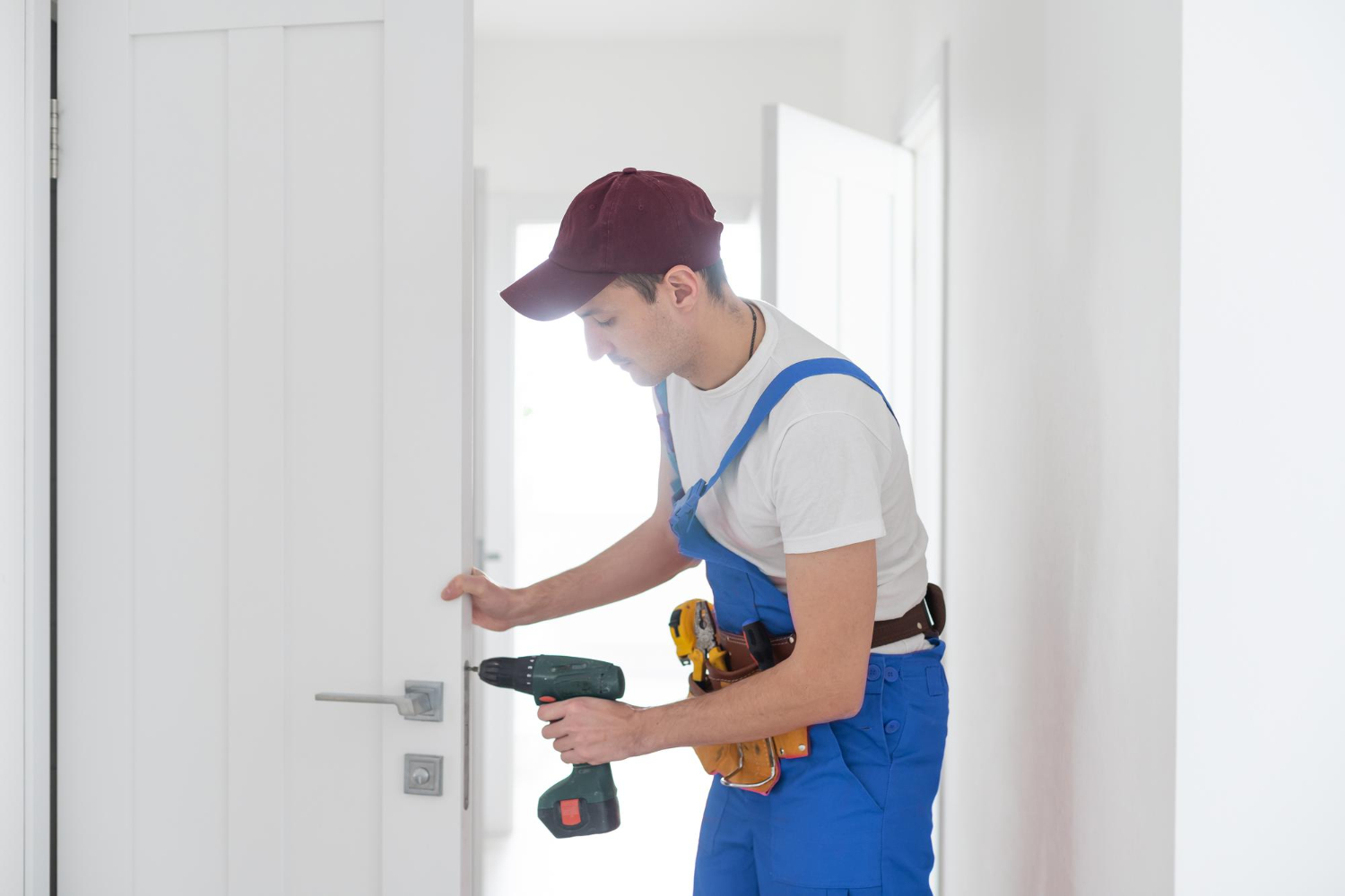 תיקון דלת ממד